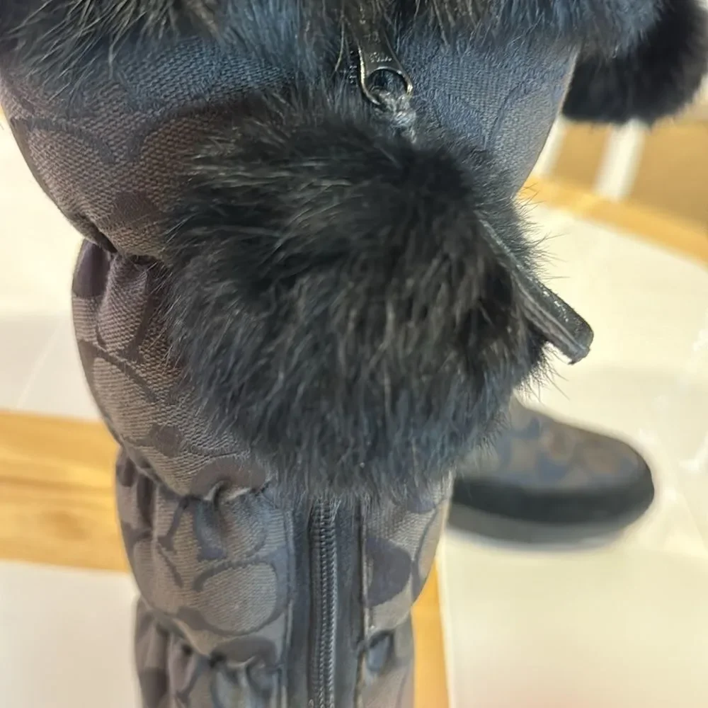 Coach Theona Jacquard Rabbit Fur Trim Zip Up Boots Size 5 1/2 B